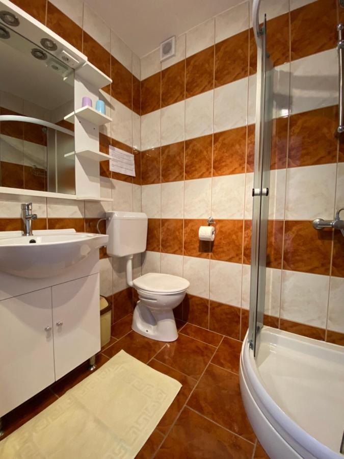 Guest House Dijana Krk Town Zewnętrze zdjęcie