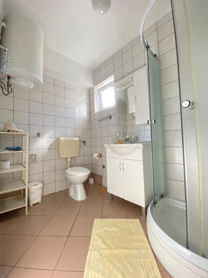 Guest House Dijana Krk Town Zewnętrze zdjęcie