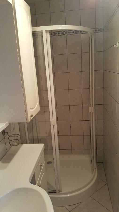 Guest House Dijana Krk Town Zewnętrze zdjęcie